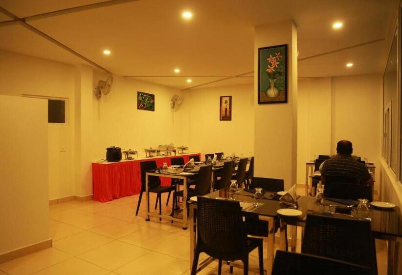 בית מלון כפרי Palmtree Leaf, Munnar