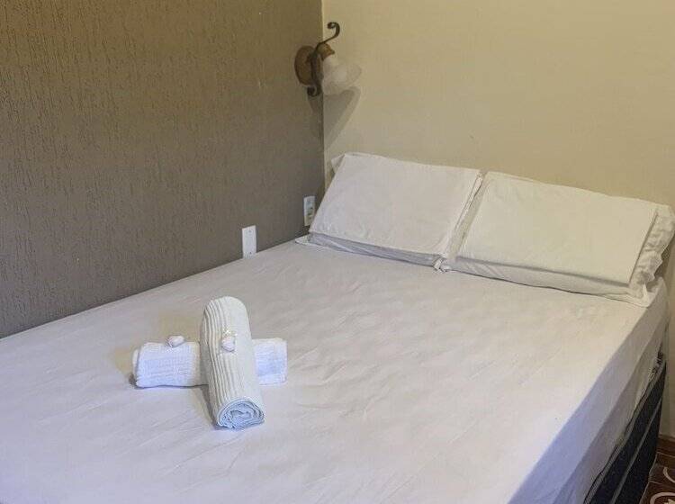 هتل Piratas Da Vila