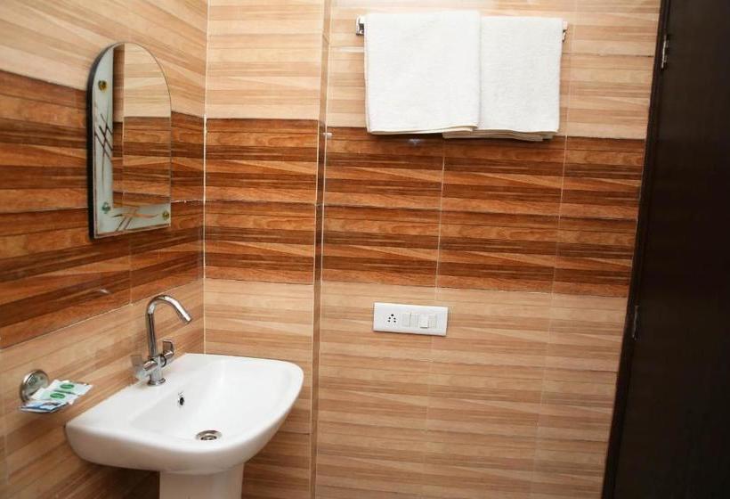 Hotel Ivy Plaza Luxury