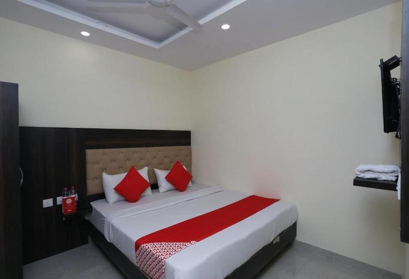 Hotel Ivy Plaza Luxury