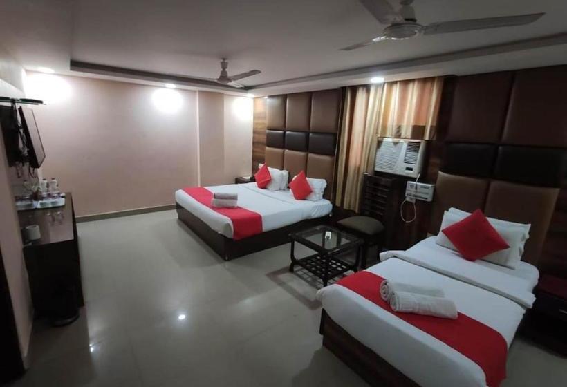 Hotel Ivy Plaza Luxury