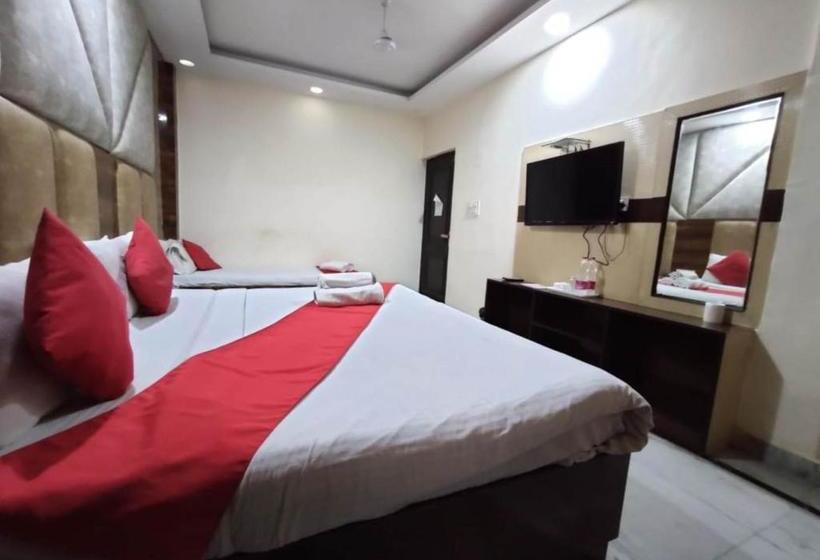 Hotel Ivy Plaza Luxury