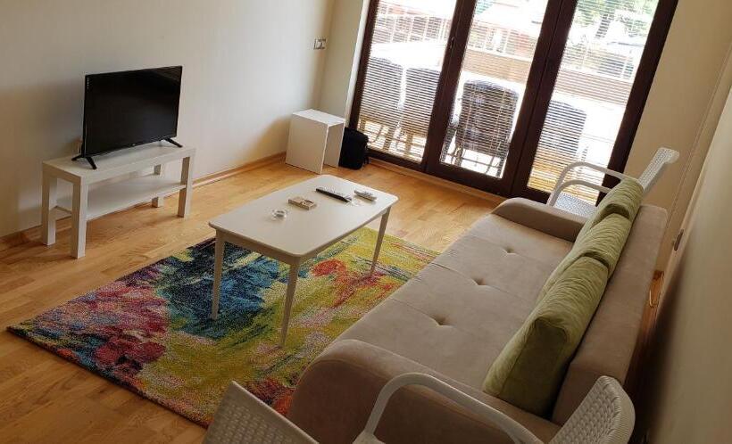 Park Beach Apartments Sofi & Kiki