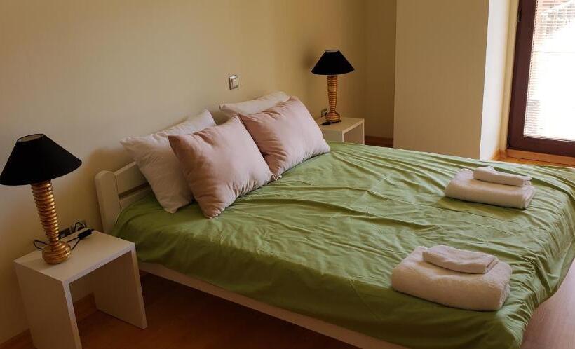 Park Beach Apartments Sofi & Kiki