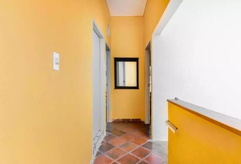 ペンション Junto Al Mar Y El Manglar