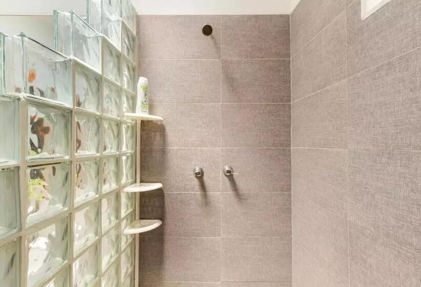 ペンション Junto Al Mar Y El Manglar