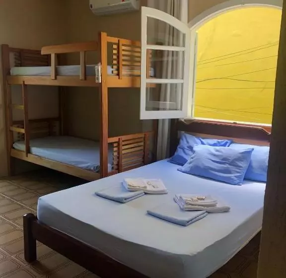 ペンション O Mar Hospedagem   Suítes Privadas