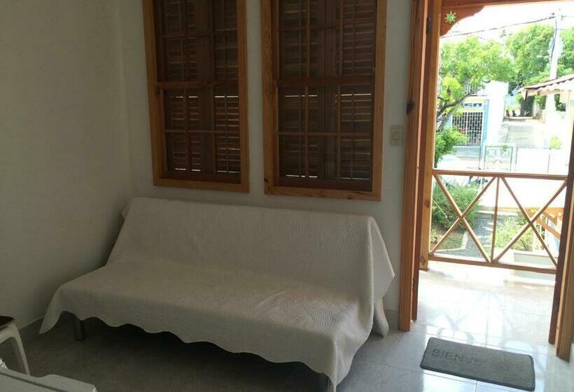 Пансион Posada Nativa Miss Ethel