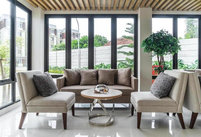 بنسيون Reddoorz Plus @ Ecohome Citra Raya Tangerang