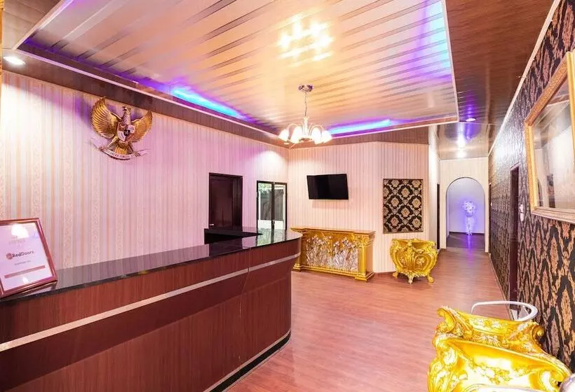 ペンション Reddoorz Plus Near Universitas Methodist Medan