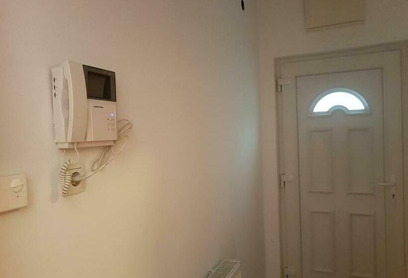 پانسیون Rooms A2