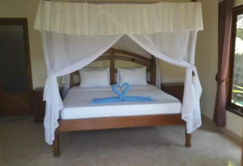 ペンション Warung Pantai Bungalows