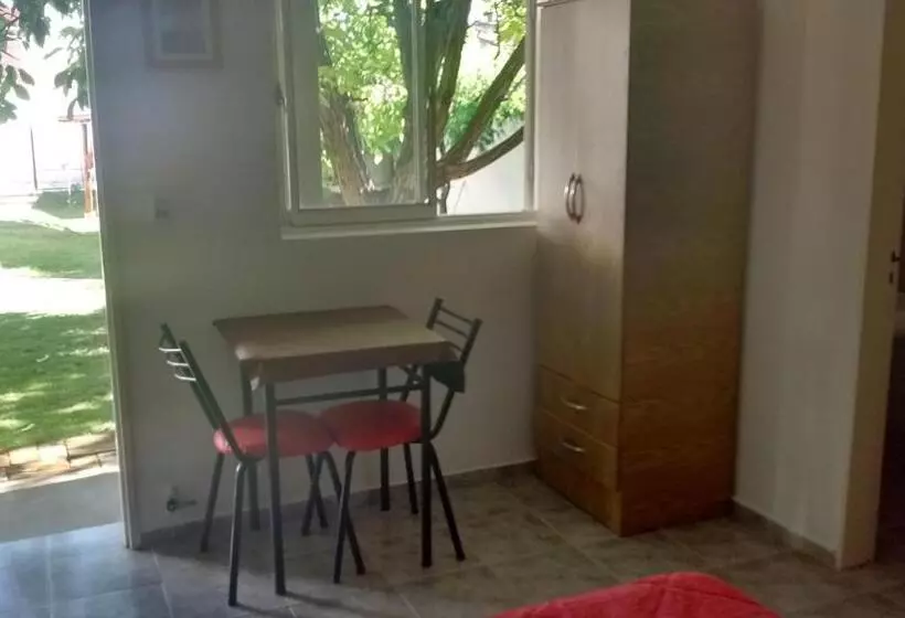 Retkeilymaja Hosteria Nido De Condores Solo Adultos