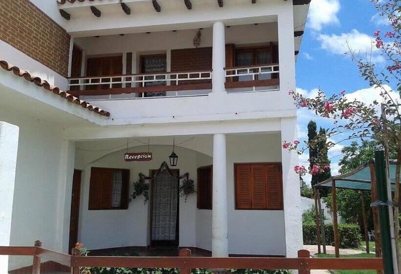 Общежитие Hosteria Nido De Condores Solo Adultos