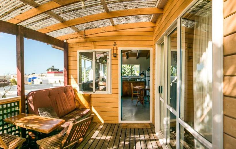 فندق صغير The Palace Backpackers