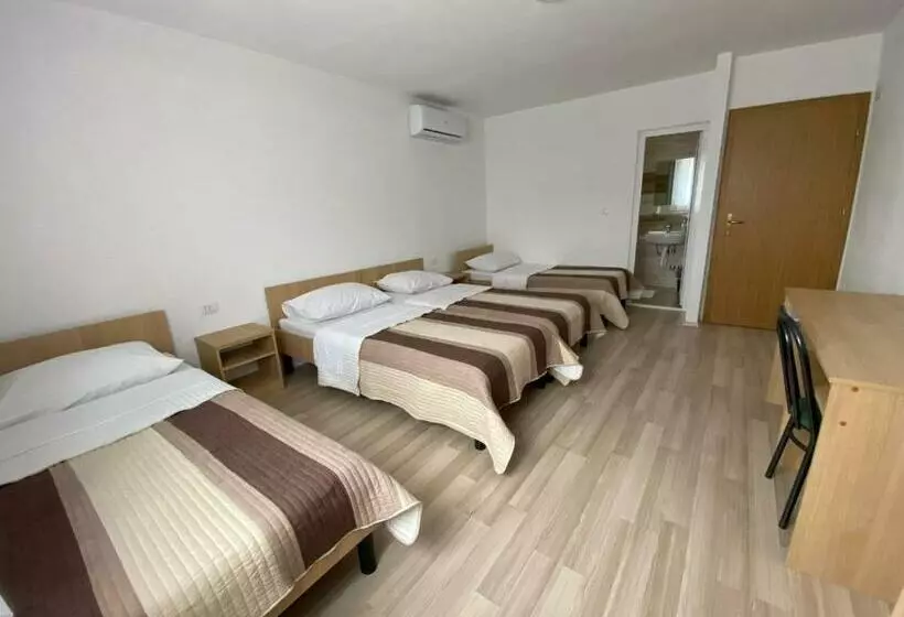 تختخواب و صبحانه Pansion Maglica