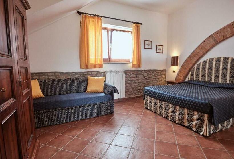 فندق Agriturismo Pavone