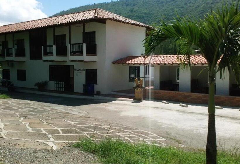 هتل Campestre La Ribera Del Fonce