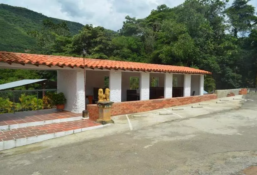 ホテル Campestre La Ribera Del Fonce