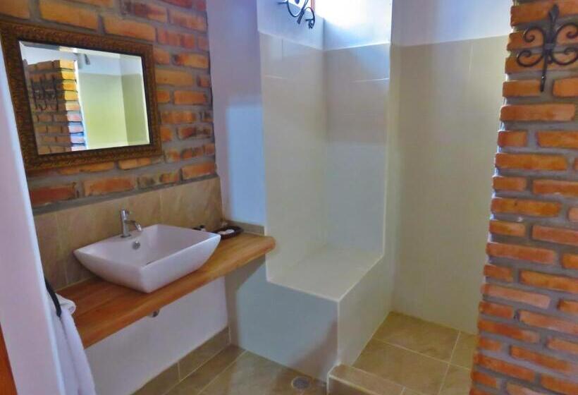 هتل Casa Sinning Año1637