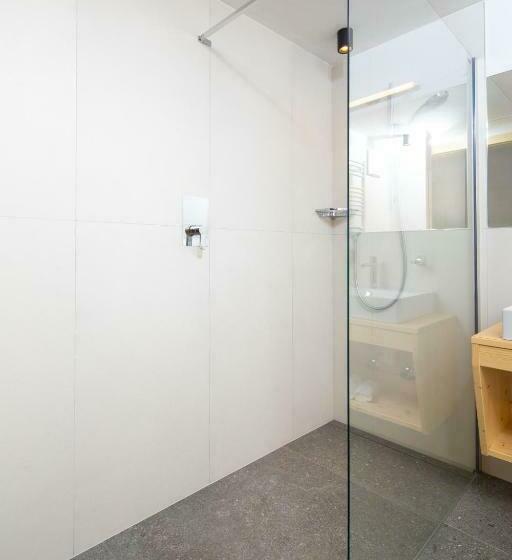 هتل Declara B&b And Apartaments