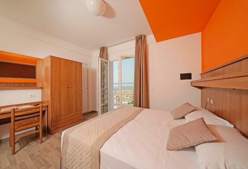 בית מלון כפרי Strand A Frontemare