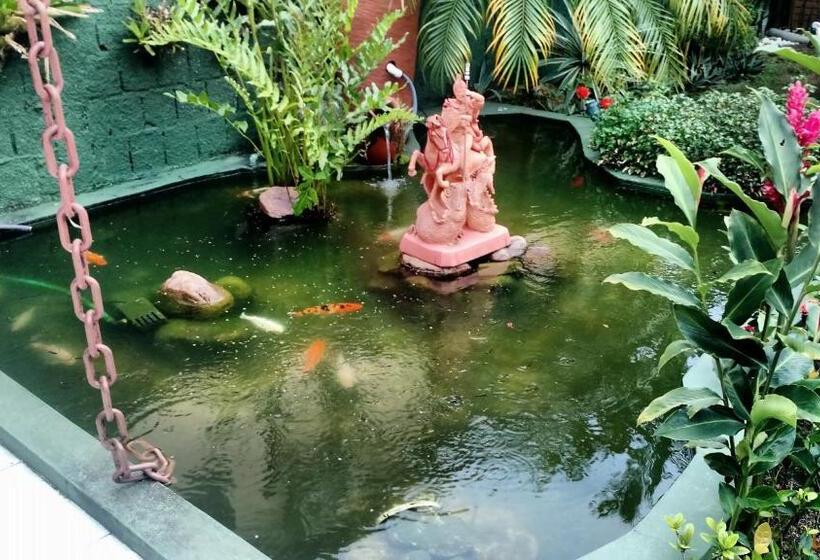 ペンション Portal Sui­tes Casa Do Lago