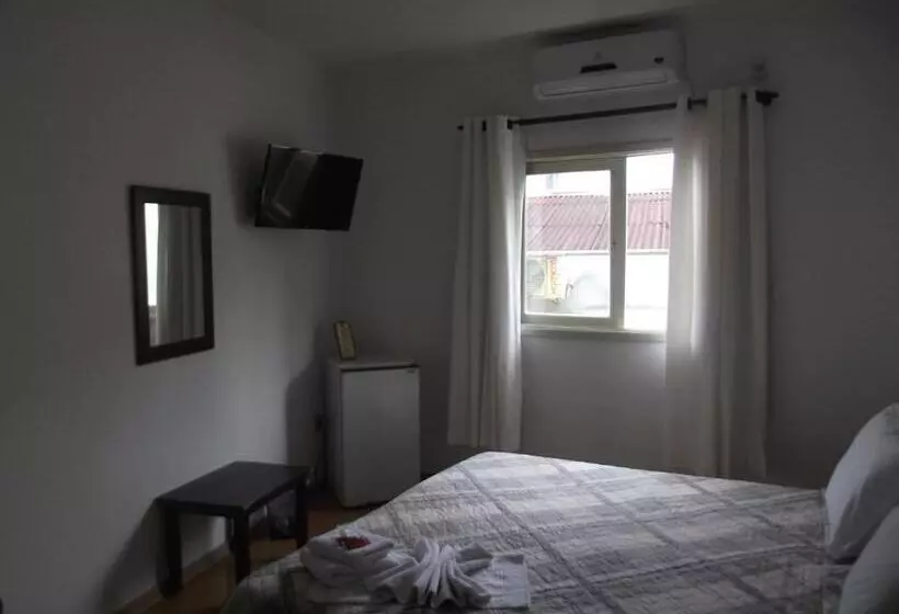 ペンション Pousada Max Pomerode