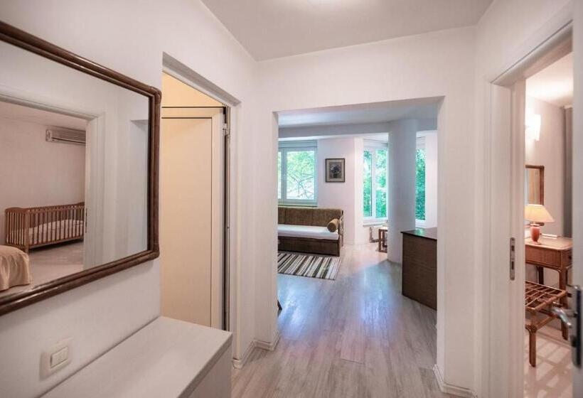 פנסיון Vila Elena