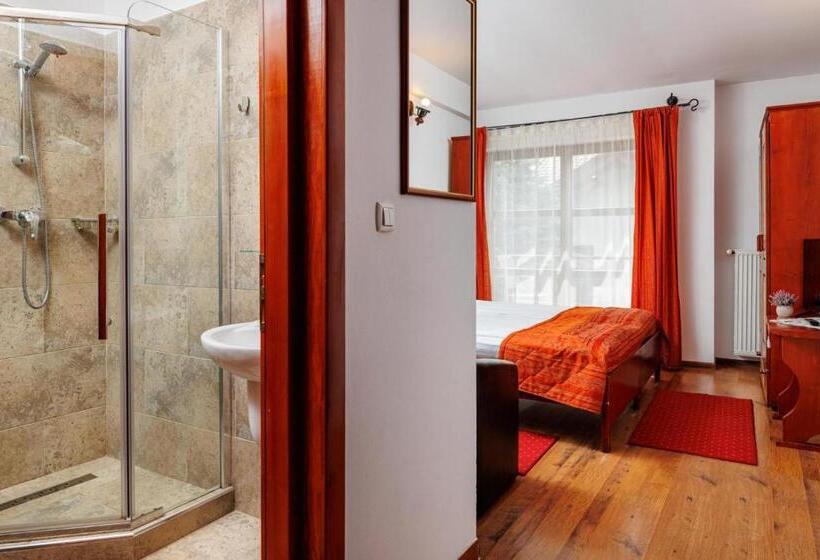 پانسیون Casa Tanita