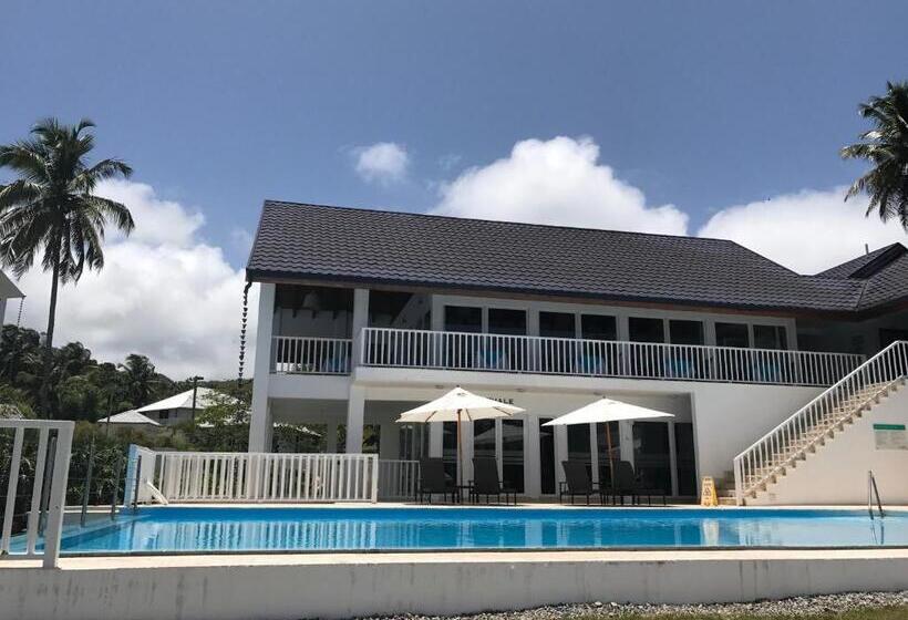 Vista Mare Ocean View Top Floor Condo, Samana