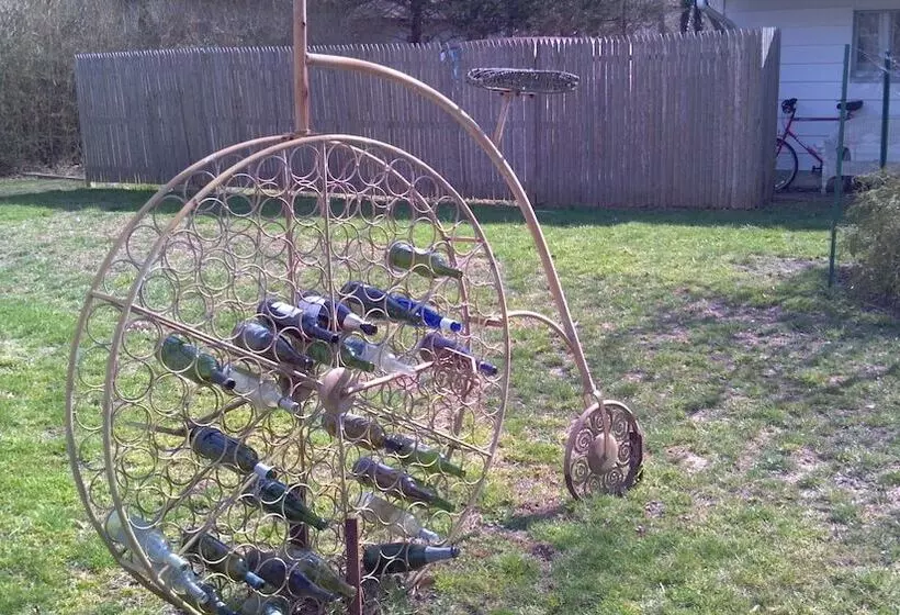 Arbor View House Bed And Breakfast