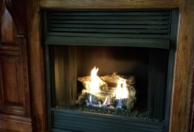 Arbor View House Bed And Breakfast