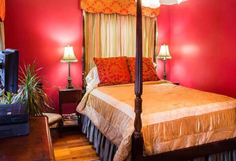 Arbor View House Bed And Breakfast