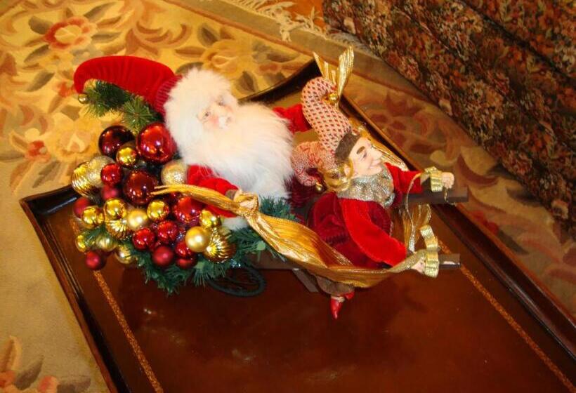 Arbor View House Bed And Breakfast