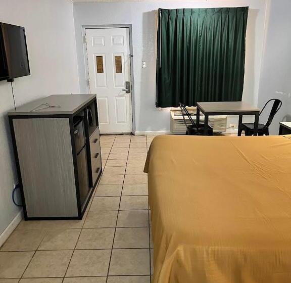 בית מלון כפרי Executive Inn Mercedes Weslaco