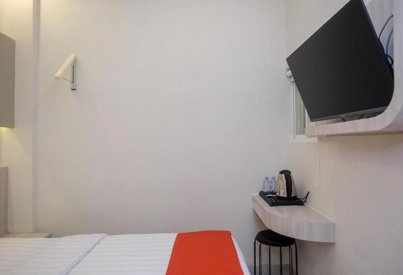 فندق Koolkost Syariah At Ir Soekarno Solo Baru