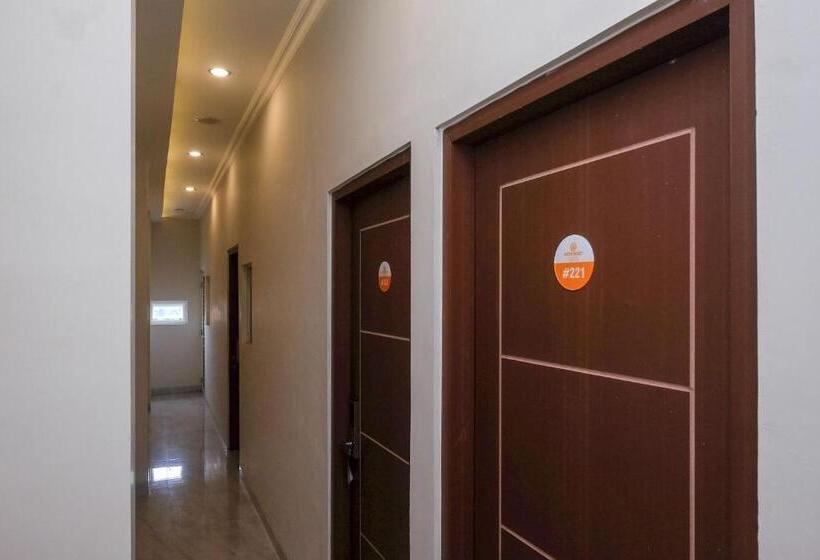 فندق Koolkost Syariah At Ir Soekarno Solo Baru