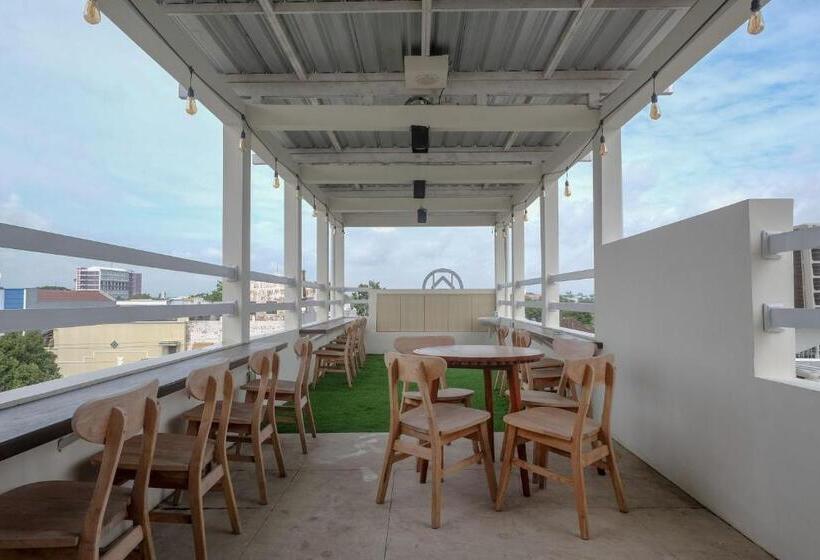 فندق Koolkost Syariah At Ir Soekarno Solo Baru