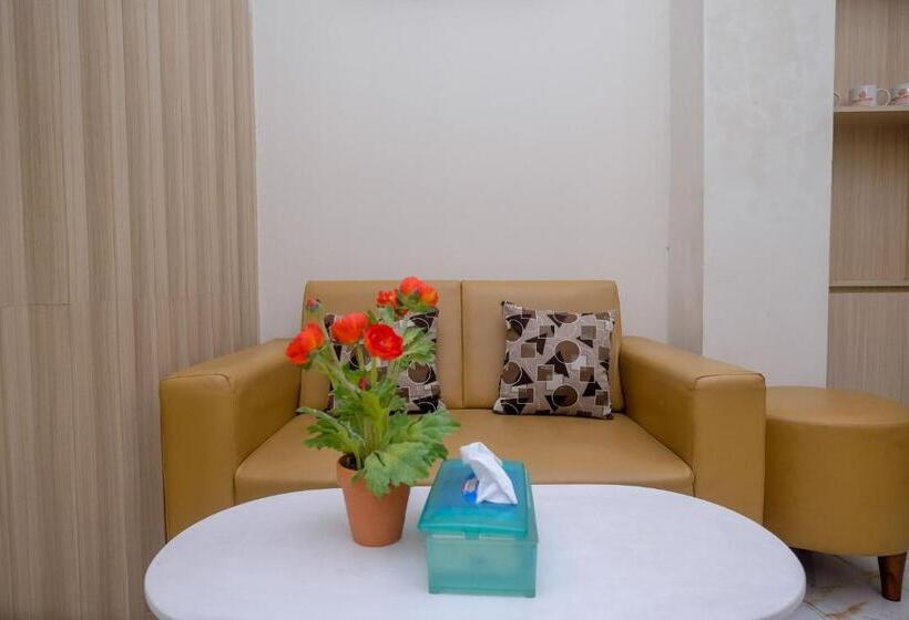 فندق Koolkost Syariah At Ir Soekarno Solo Baru