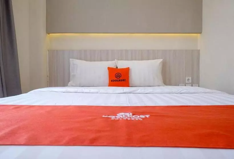 ホテル Koolkost Syariah At Ir Soekarno Solo Baru