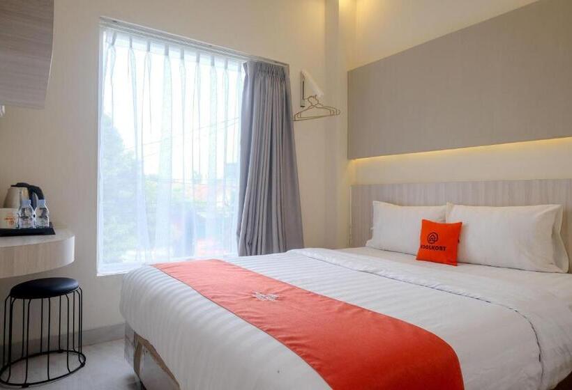 فندق Koolkost Syariah At Ir Soekarno Solo Baru