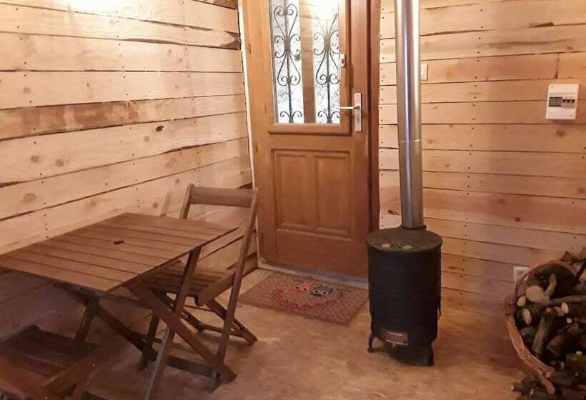 בית מלון כפרי La Cabane Dans Les Arbres