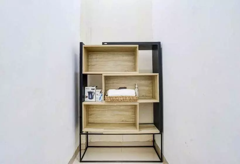 ホテル Oemah Ratu Hostel Syariah Redpartner