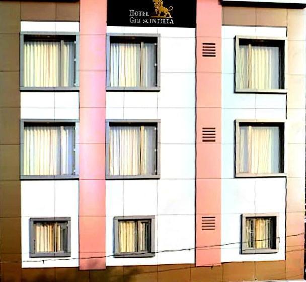 Hotel Gir Scintilla