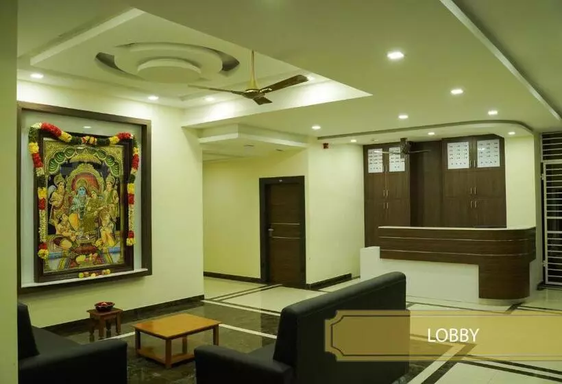 هتل Manjhi Residency