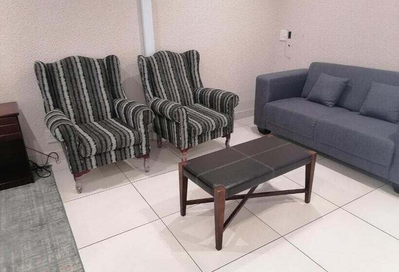 فندق Margate Beach Lodge