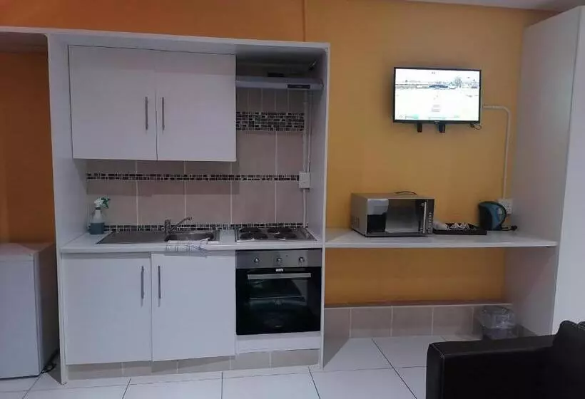 Hotelli Margate Beach Lodge