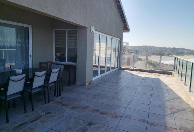 فندق Margate Beach Lodge