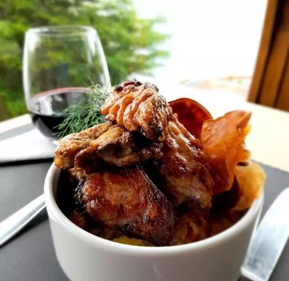 Hotelli Mascardi Park Lodge &